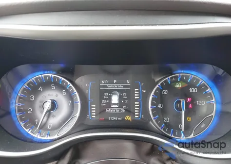 2020 Chrysler Pacifica Touring L z USA, uszkodzony, nr VIN 2C4RC1BGXLR121305